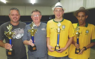 Marcel e Wilson são os campeões do truco em duplas do 1.º semestre