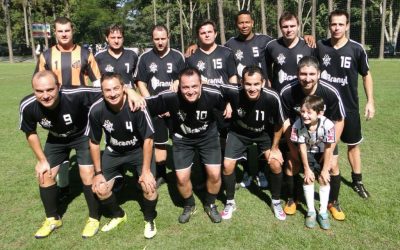 Auto Escola Bresciani/ Godoi Auto Peças cede empate ao Microsal mas é o campeão do futebol veteranos