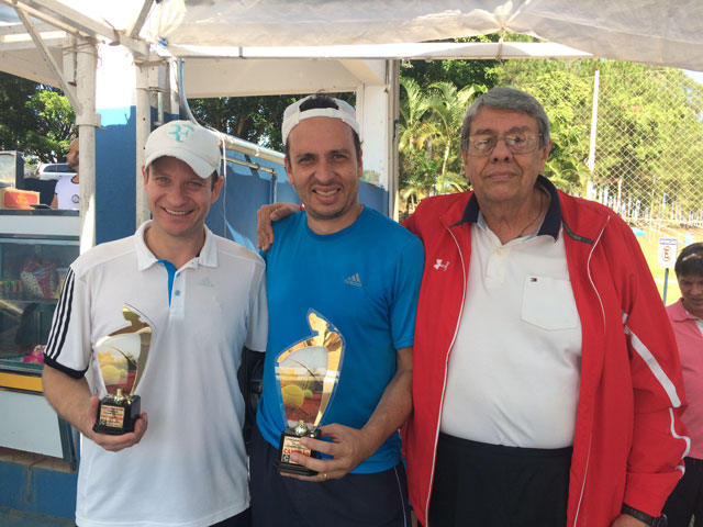 Torneios internos de tênis de campo 2018