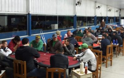 Torneio aberto de poker foi vencido por Fernando Forti