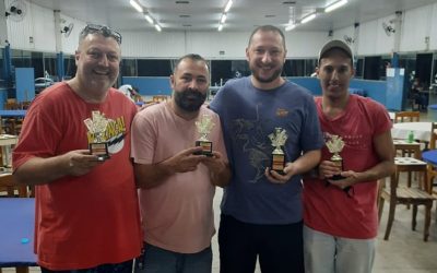 Torneio interno de truco, em duplas