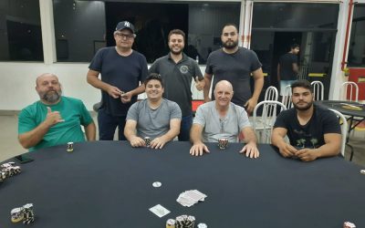 Torneio aberto de poker, no mês de aniversário