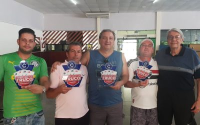 Torneio aberto de truco, no aniversário do clube